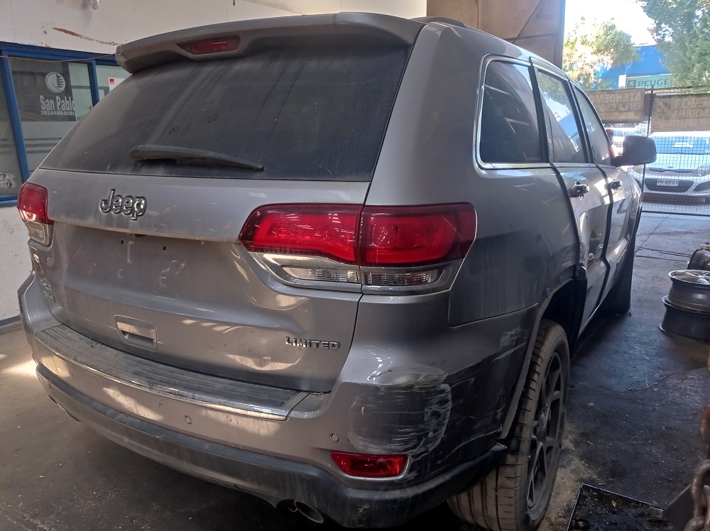  Jeep GRAND CHEROKEE LTD. 2013    EN DESARME